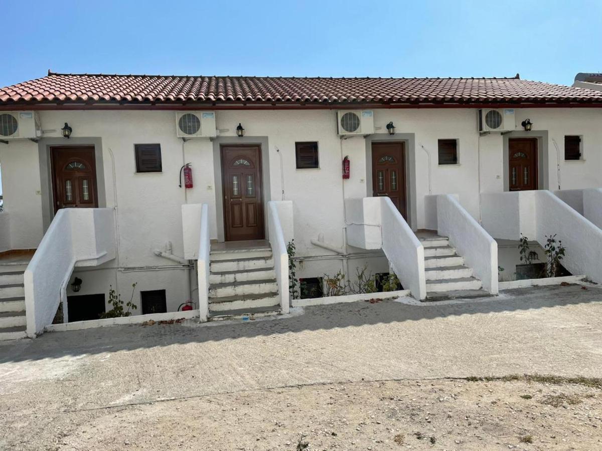 Yannis Apartments בארבאטי מראה חיצוני תמונה