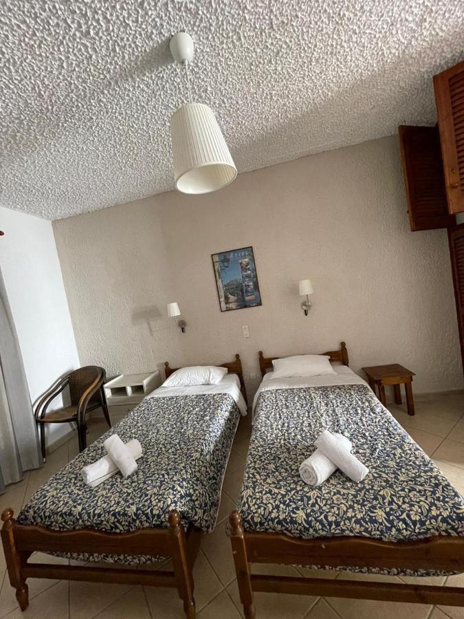 Yannis Apartments בארבאטי מראה חיצוני תמונה